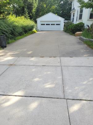 Before Driveway Cleaning